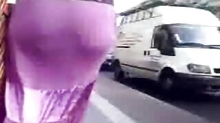 Busty შავგვრემანი Av ...