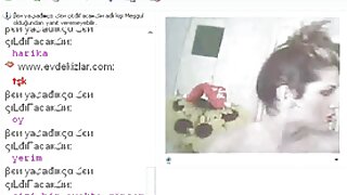 ორი უხერხული შეყვარე ...